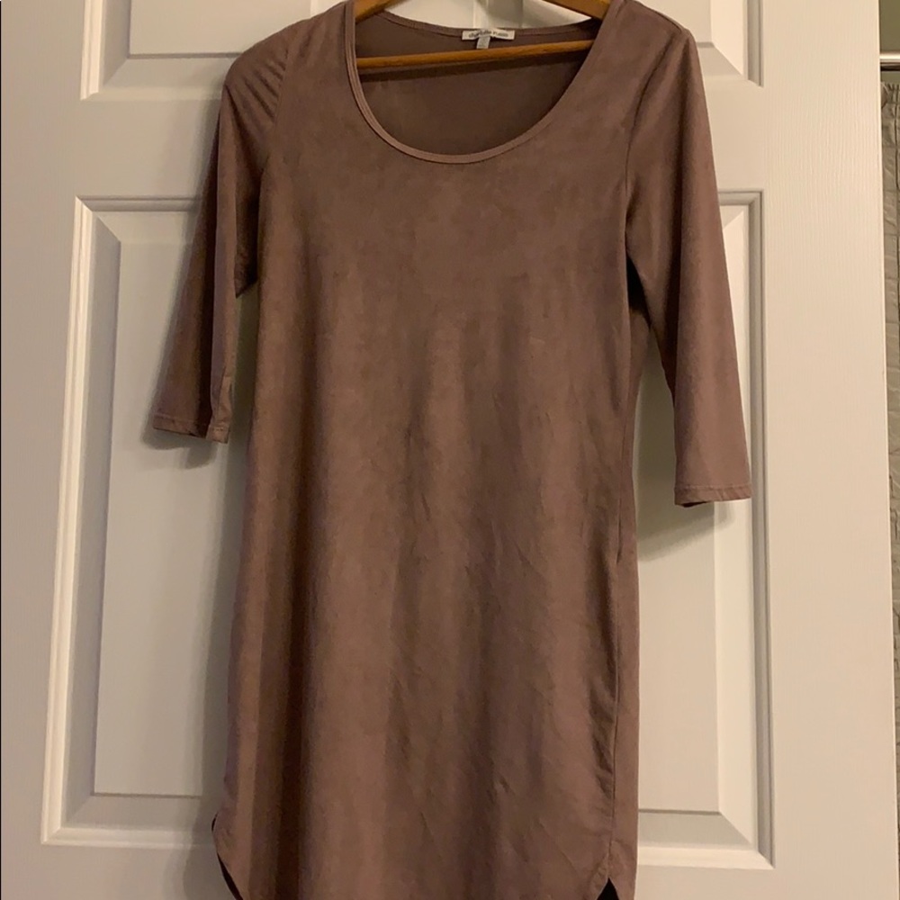 Faux Suede body con dress